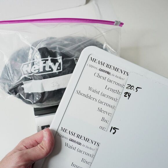 VTG Aris A Black Velvet Blazer Silk Blend Jacket Womens L Dark Academia Vamp SEE - Picture 9 of 12